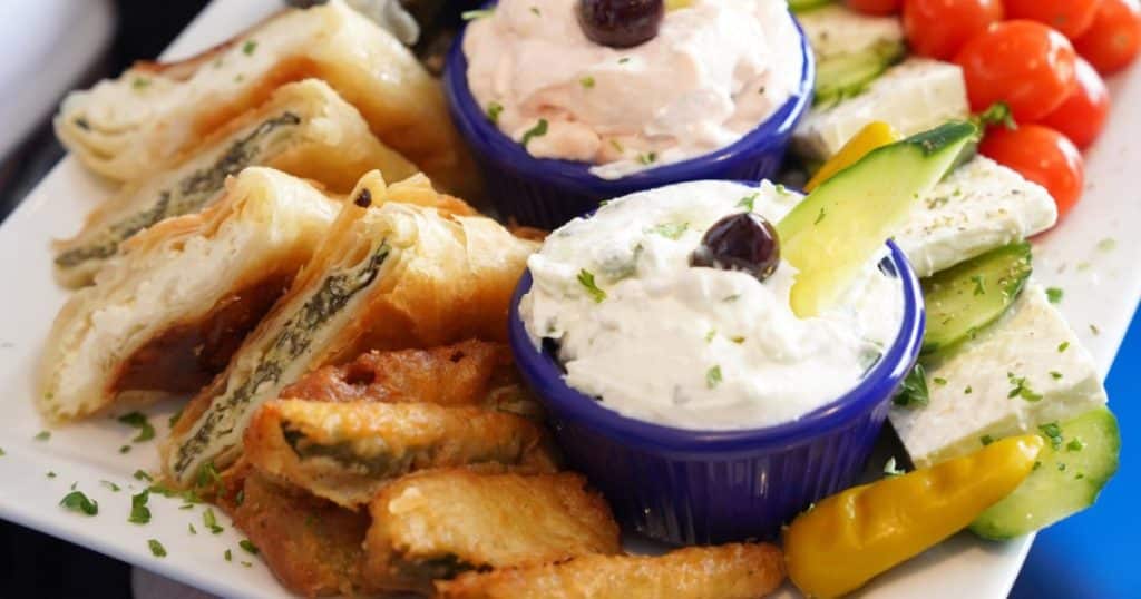 Où manger de la Spanakopita au Canada