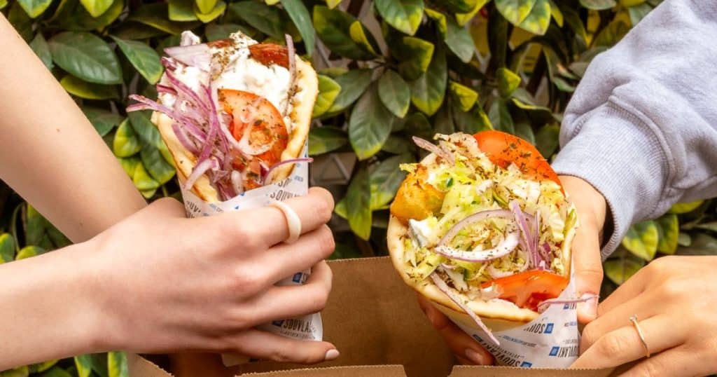 Le souvlaki traditionnel : Racines et simplicité