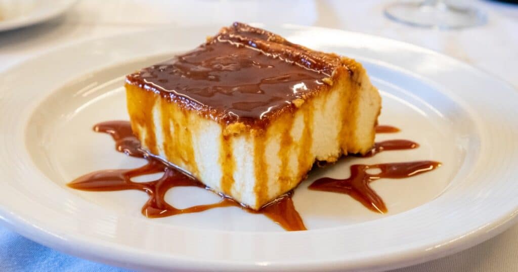 Cheesecake Baklava: A Fusion of Rich Flavors 