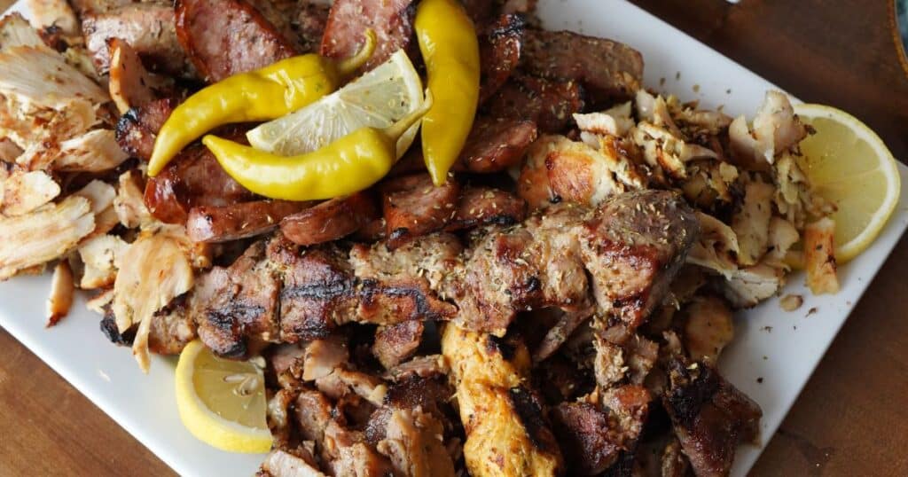 Ce que signifie vraiment le « du champ à l’assiette » dans la cuisine grecque