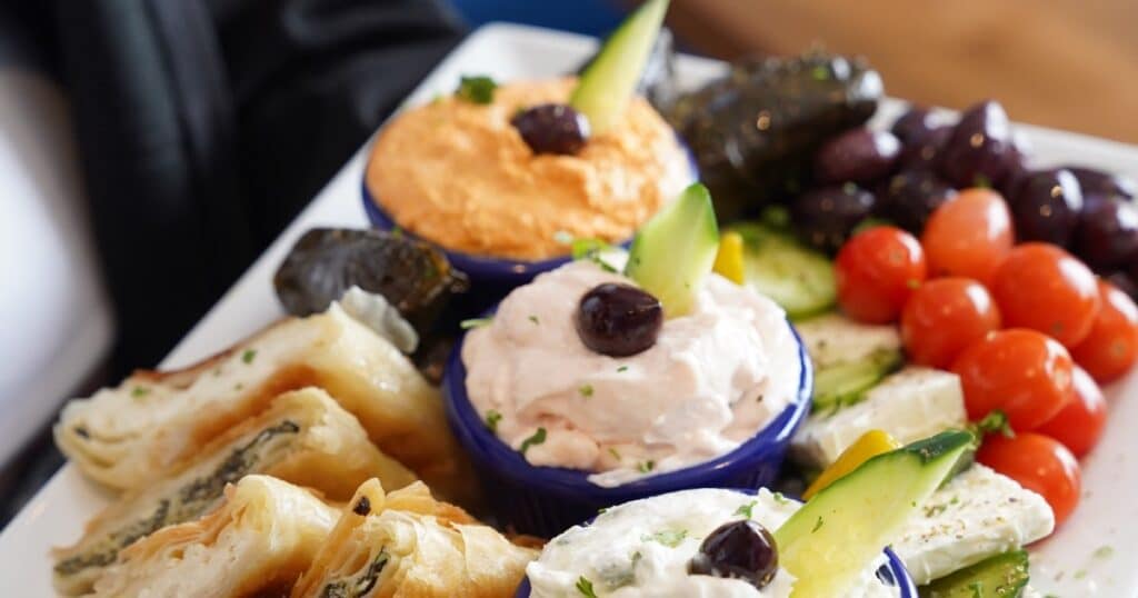 What Makes Mediterranean Cuisine Perfect for Seasonal Menus